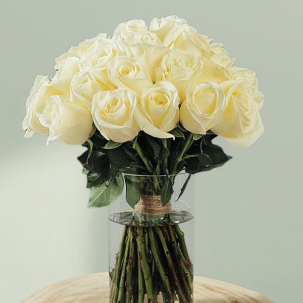 Bunch of White Roses - Condolences flowers delivery to India