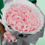 Hand Bouquet of Charismatic Pink Roses (1)