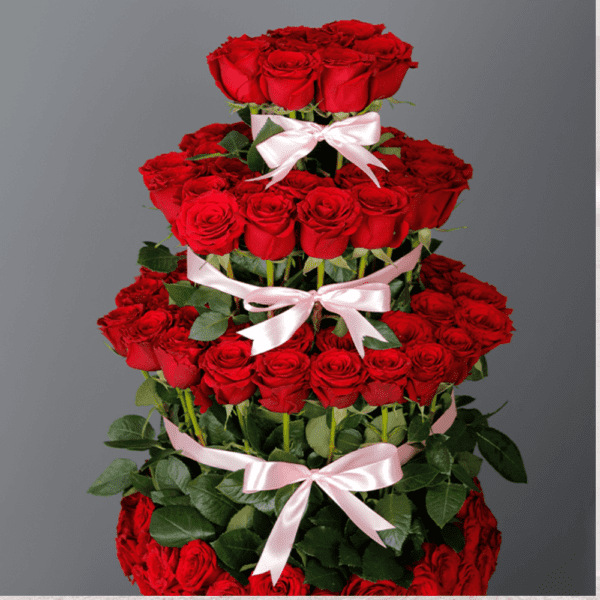 Lovely Red Roses In A Pink Box - 100 roses in a box, valentine flowers