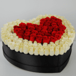 magnificent_love_of_white_and_red_roses_