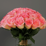 Bunch of light pink Roses