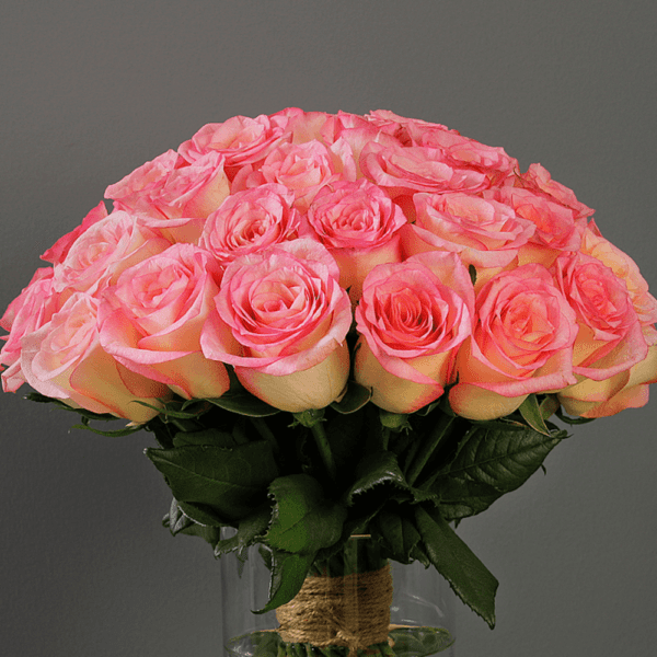 Bunch of light pink Roses - Flowers in Vase | BTF.in
