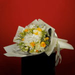 dazzling_mix_of_white_and_yellow_flowers_1_1