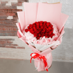 Sweet Hand Bouquet - Rose Bouquet delivery to India | btf.in