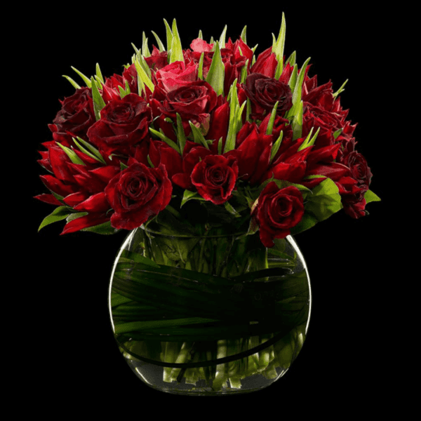 Perfect Lavish Red Tulip bouquet order online | Same day delivery