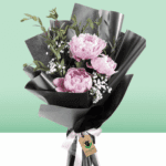 Bouquet of 3 peonies flowers (1)