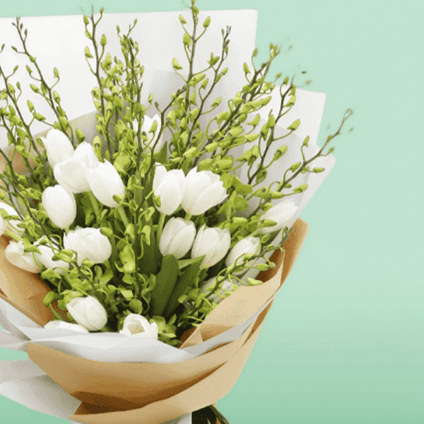Orchid and tulip bouquet | Blacktulipflowers.in
