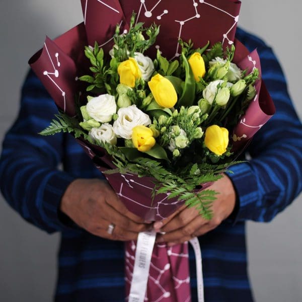 Luxe Amber Luxe Amber - Buy Tulip flower bouquet online | btf.in