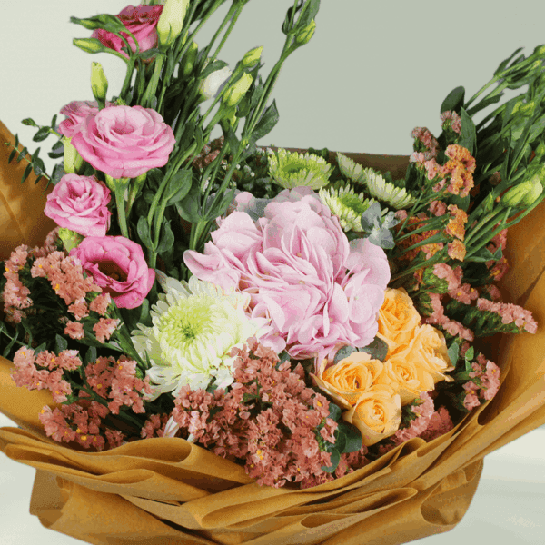 The bestie (2) The Bestie - Buy Hydrangea Bouquet online at btf.in