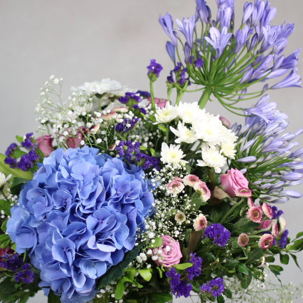 Blue Lagoon Blue Lagoon - Order hydrangea table arrangement at btf.in