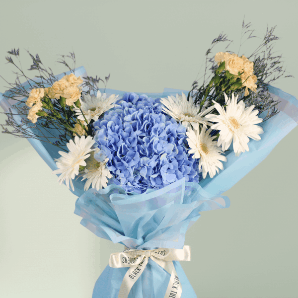 Blue Moonlight Melody - Order Exotic Flower Bouquet | BTF.in