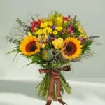 Golden Glow - Send/Buy Sunflower in Bouquet of Rose - BTF.in