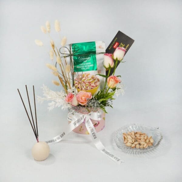 Diwali Bounty Diwali flowers & diwali hampers Bouquet | BTF.in