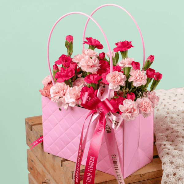 Bloom Bag - Elegant Bouquet for Valentine's Day - Order Now