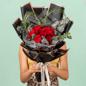 Valentine Day Roses Delivery - Only You: Stunning Black Tulip Flowers for Love and Romance