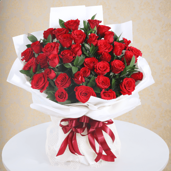 Valentine Premium red roses Bouquet: Order Now