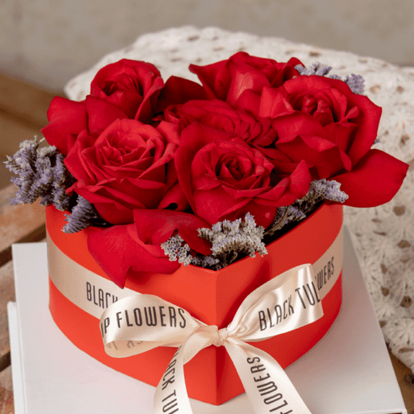 Roses Heart Shape: Sweet Kiss with Black Tulip Flowers"
