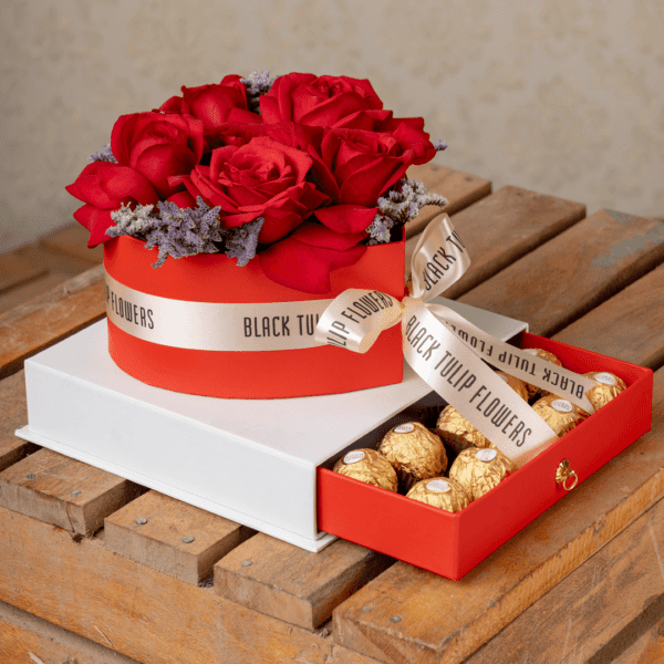 Roses Heart Shape: Sweet Kiss with Black Tulip Flowers"
