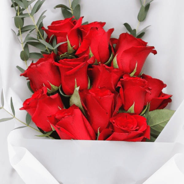 Red Bouquet of Roses: Stunning 12 Red Rose Bouquet | Black Tulip Flowers