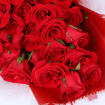 30-red-roses-bouquet (5)