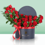 red-roses-love-box (1)