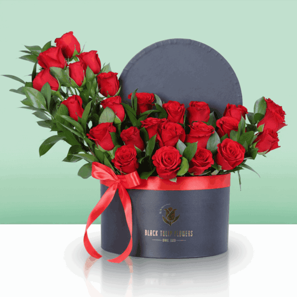 red-roses-love-box (1)